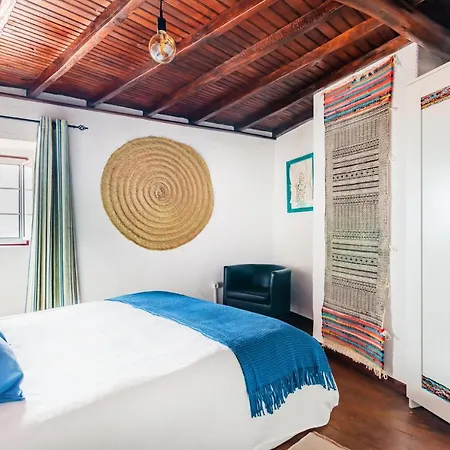 Casa 10 Janelas At Casa de Férias Monsanto