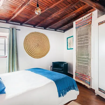 Casa 10 Janelas At Hébergement de vacances *