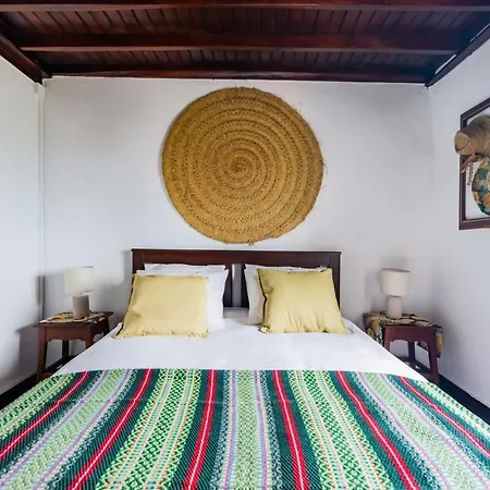 Casa 10 Janelas At 4*